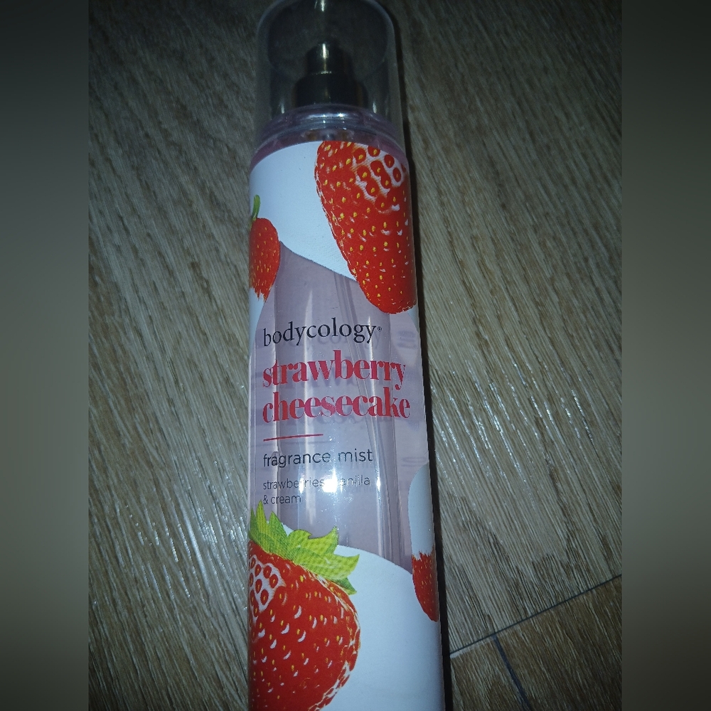 Bodycology Strawberry Cheesecake Fragrance Mist